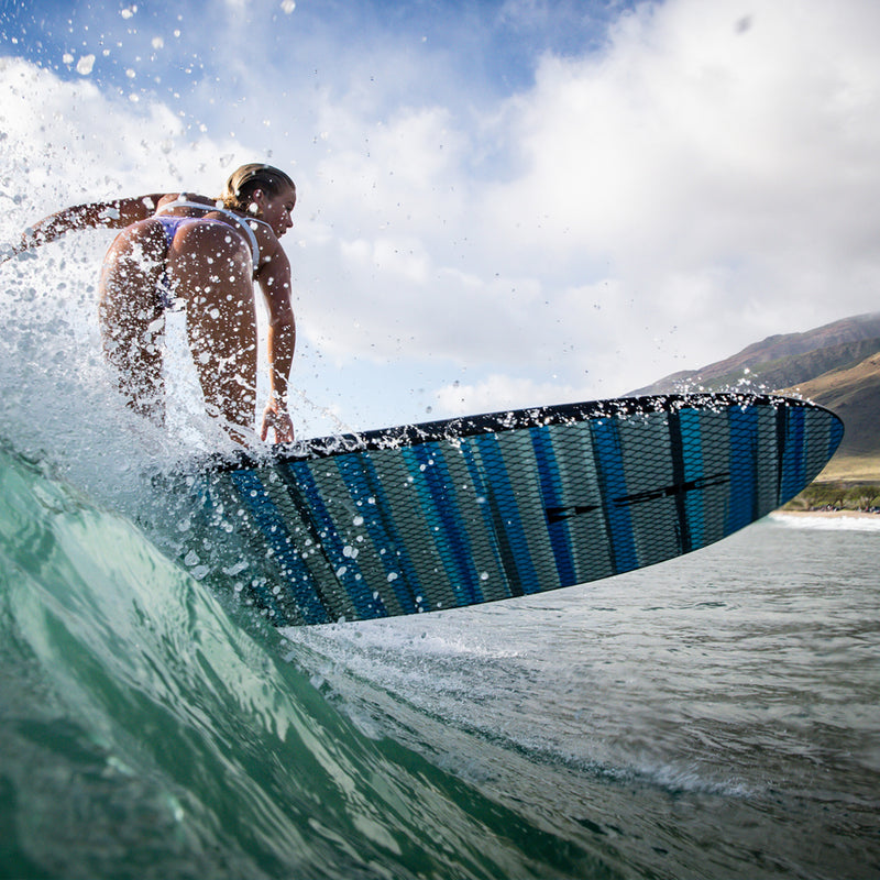 Load image into Gallery viewer, SIC Maui Dark Horse - Bag and Leash Bundle
